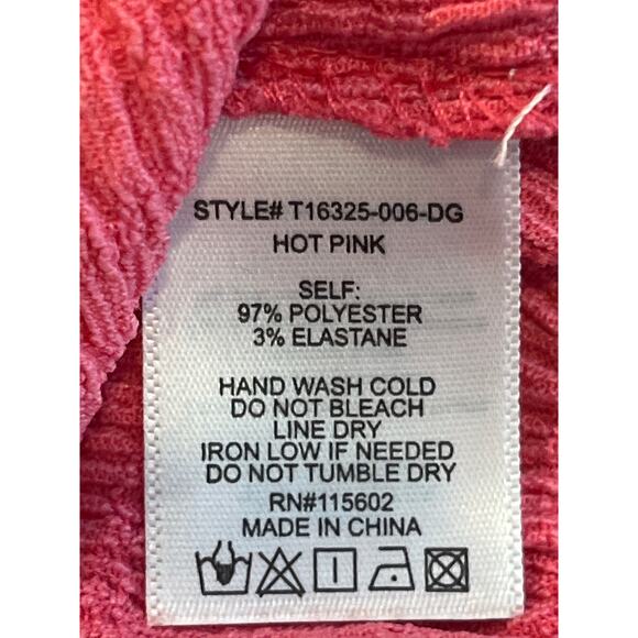 Lush NEW Pink V Neck Peplum Hem Cap Sleeve Shirt Small - Picture 6 of 6